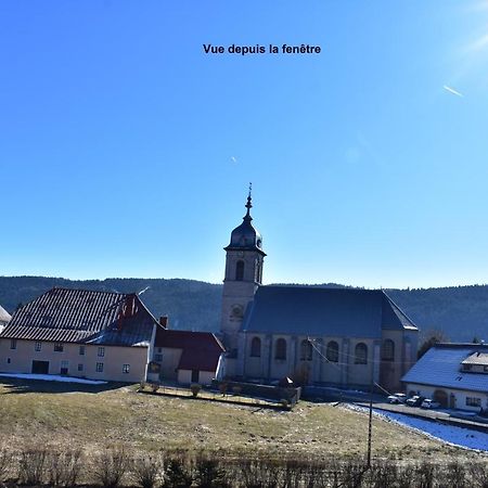 Charmant Studio, Le Petit Gris Des Montagnes Mouthe Exterior photo