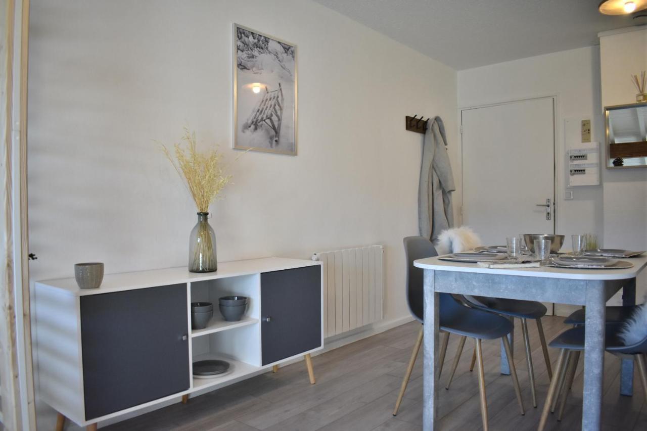 Charmant Studio, Le Petit Gris Des Montagnes Mouthe Exterior photo